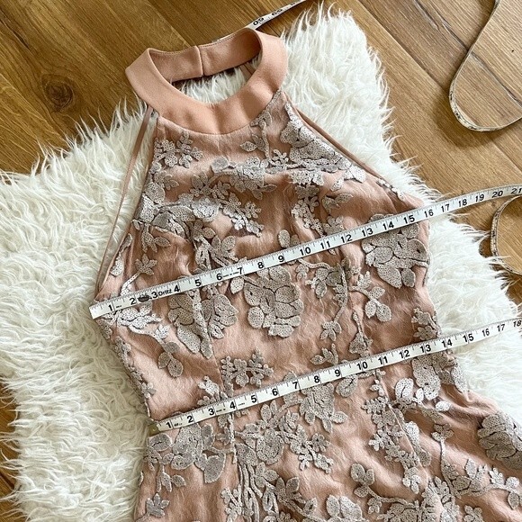 Dress the Population Abbie Sequins Lace Dress | Size M - Picture 4 of 11